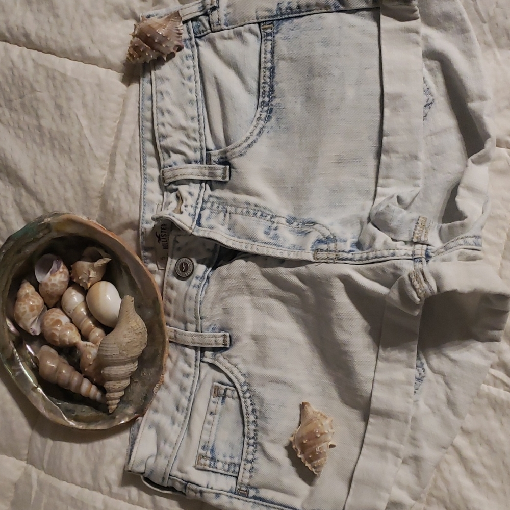 Sz 5 womens shorts